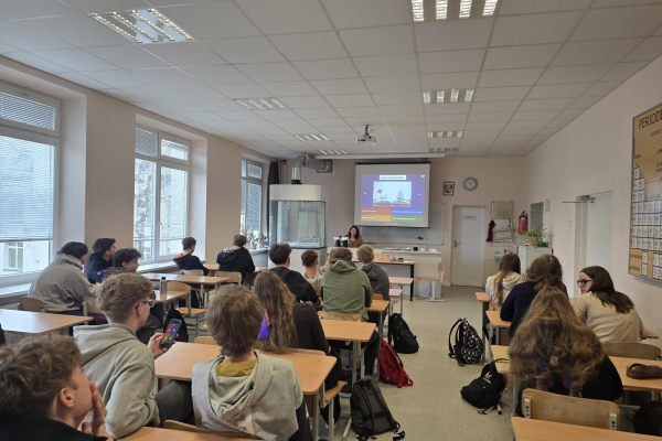 Ar knygos nemeluoja?